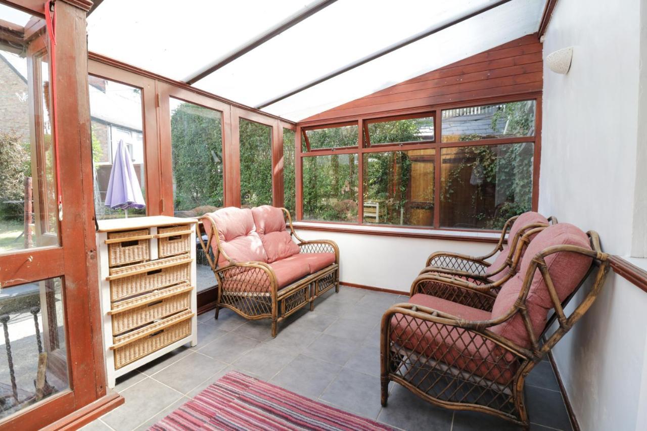 Villa Arosfa à Bala Extérieur photo